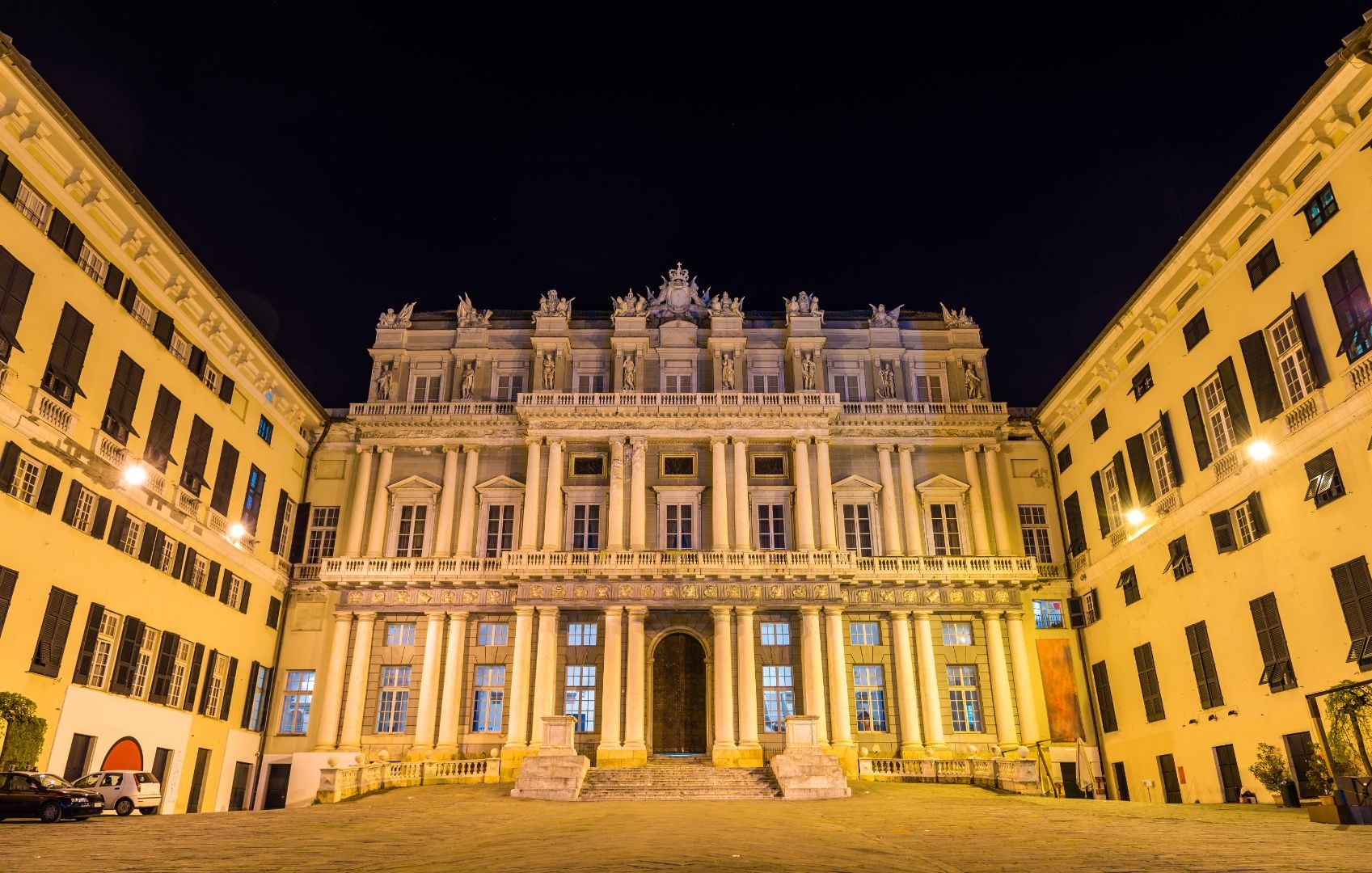 Genova Segreta: Storie Noir, Curiosità e Misteri del Passato by night